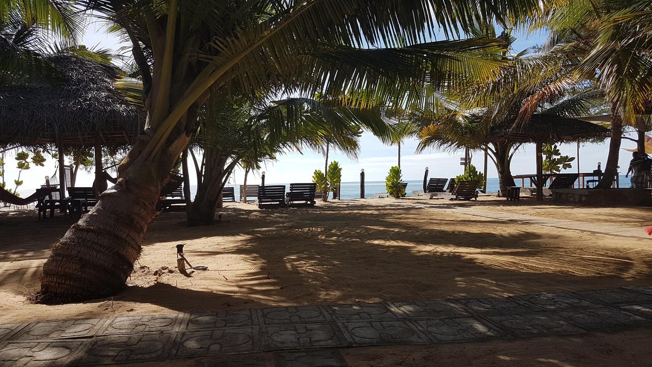 Sandy Beach Hotel Аругам Экстерьер фото