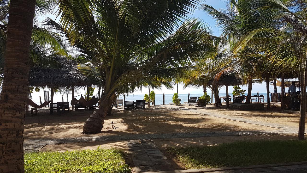 Sandy Beach Hotel Аругам Экстерьер фото