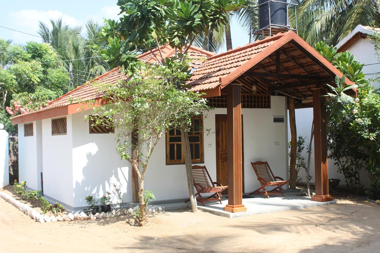 Sandy Beach Hotel Аругам Экстерьер фото